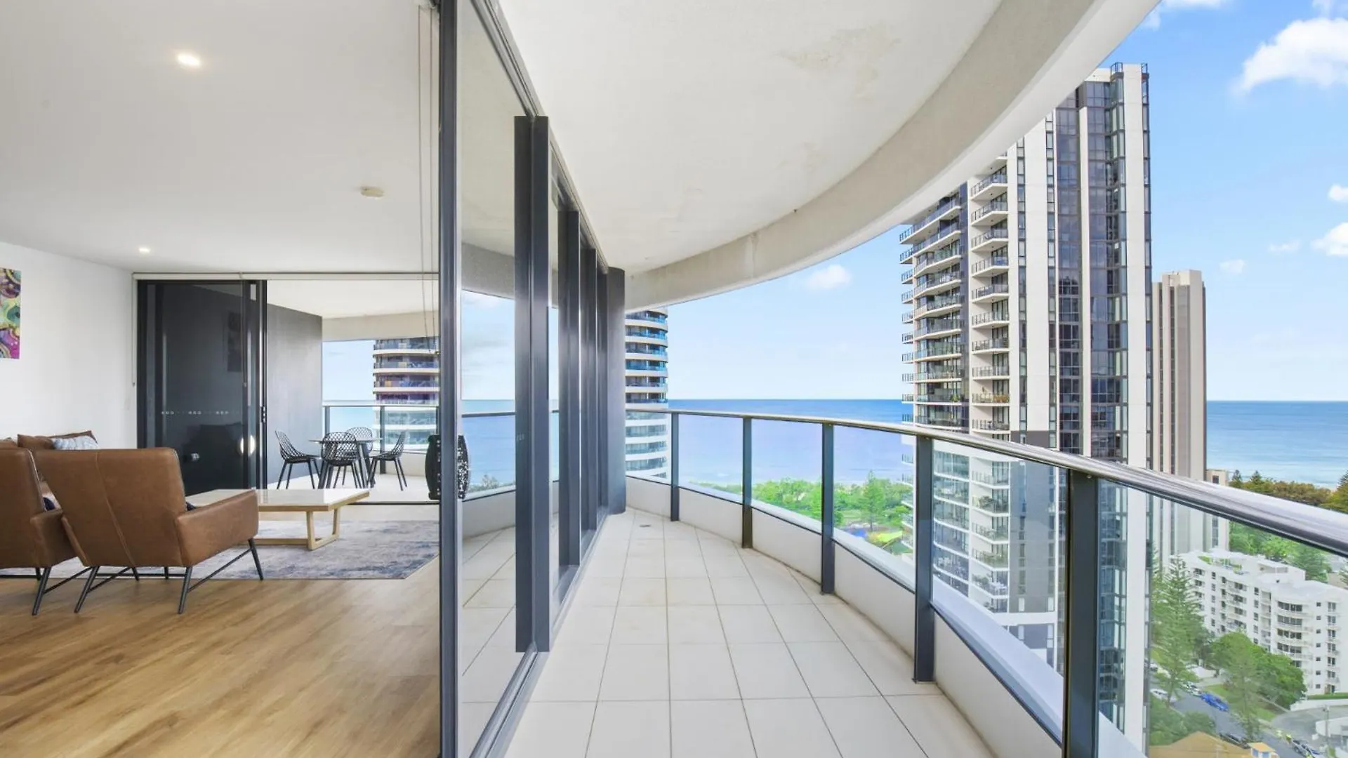 Oracle 2 1907 Apartment Gold Coast